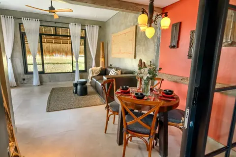 Joglo Hati: dining area next to the kitchen