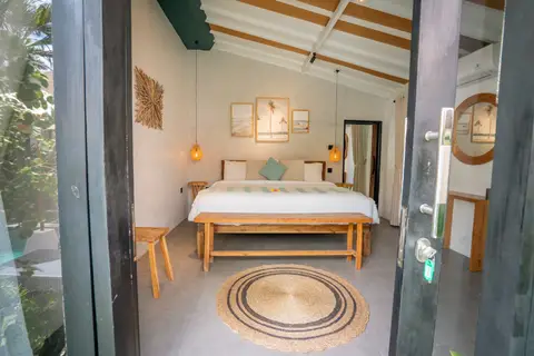 Villa Mint Satu: third bedroom with a double bed